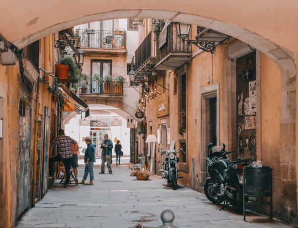 HOLASPAIN Travel Lifestyle inspiration