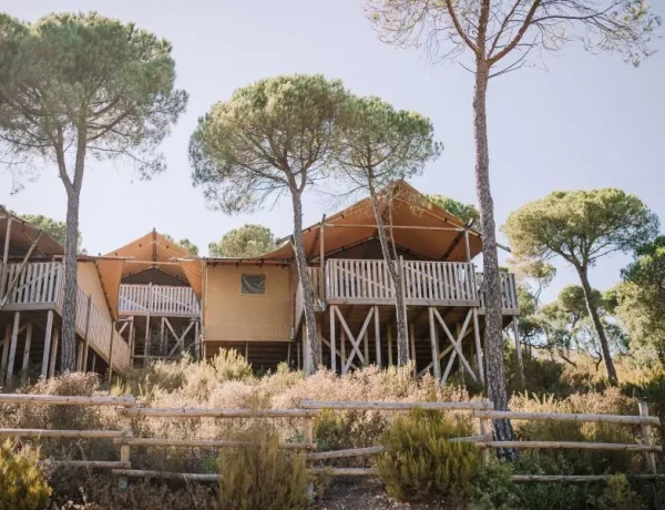 Camping Cala Gogo Costa Brava Spanje glamping HOLASPAIN