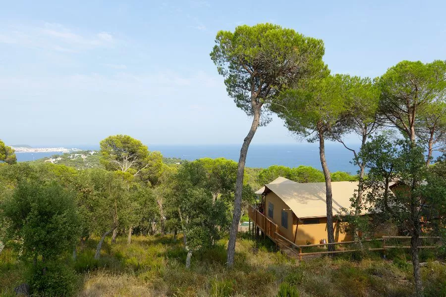 Camping Cala Gogo Costa Brava Spanje glamping HOLASPAIN