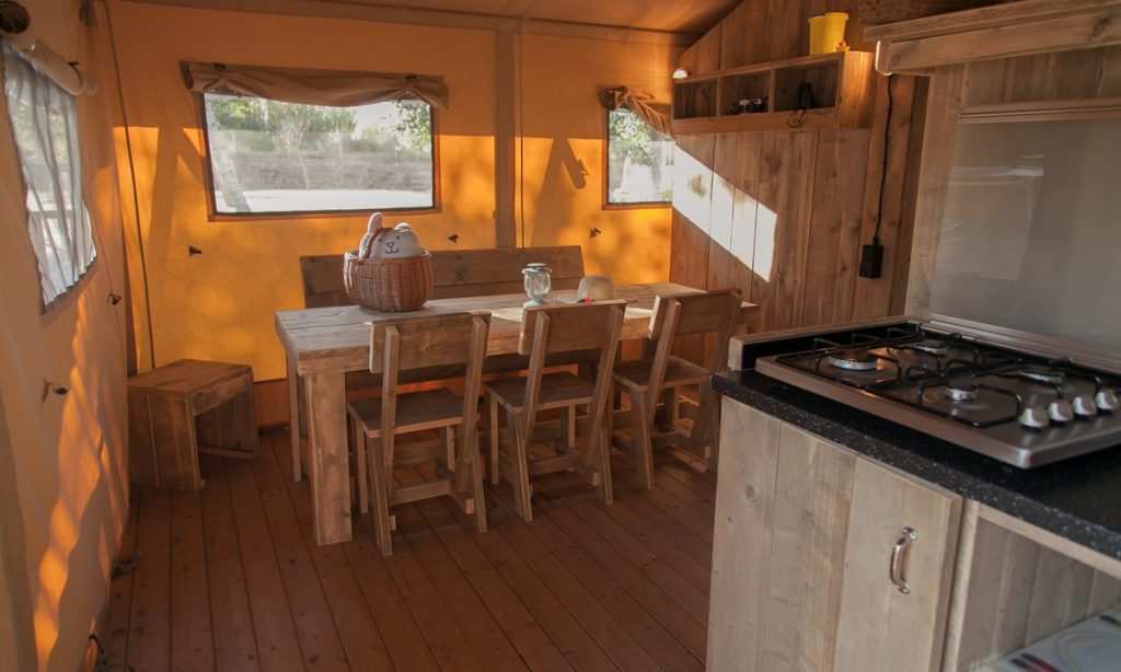 Camping Riu Costa Brava glamping HOLASPAIN Spanje