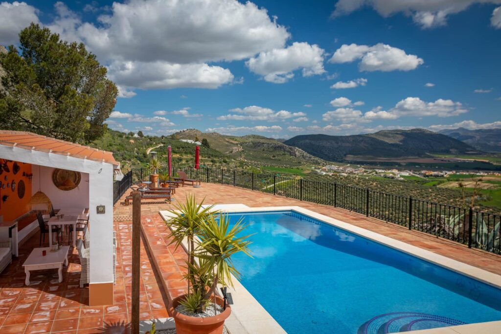 Casa La Calera BedandBreakfast Apartments Andalusie HOLASPAIN