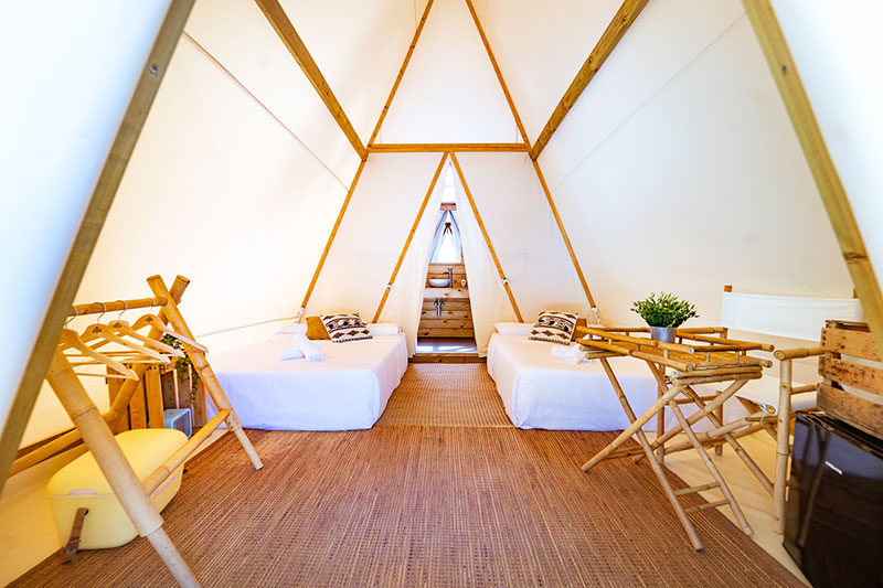 Glamping camping Playa Brava Costa Brava Pals Begur HOLASPAIN 