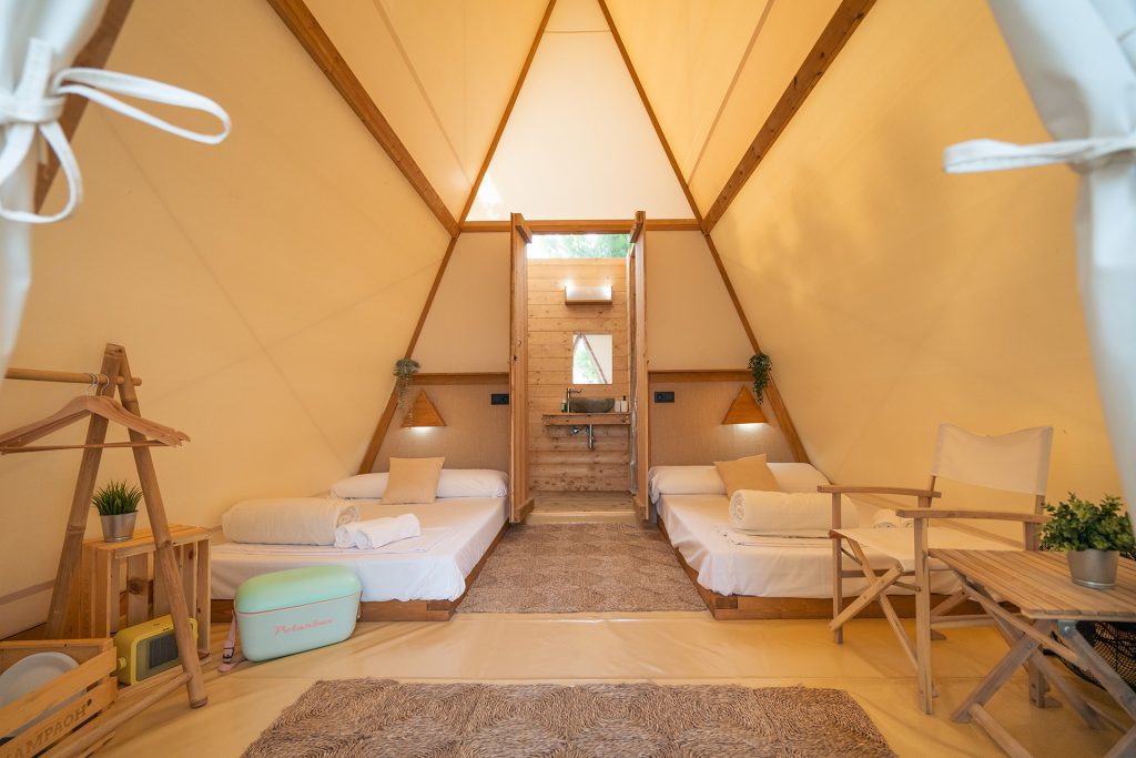 Glamping camping Playa Brava Costa Brava Pals Begur HOLASPAIN 