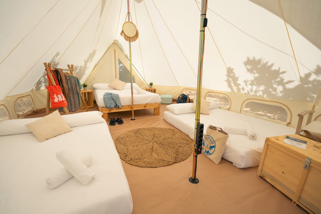 Glamping camping Playa Brava Costa Brava Pals Begur HOLASPAIN 