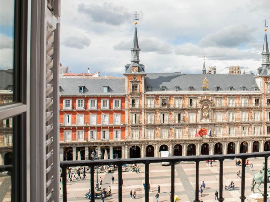 HOLASPAIN Hotel Pestana Plaza Mayor Madrid