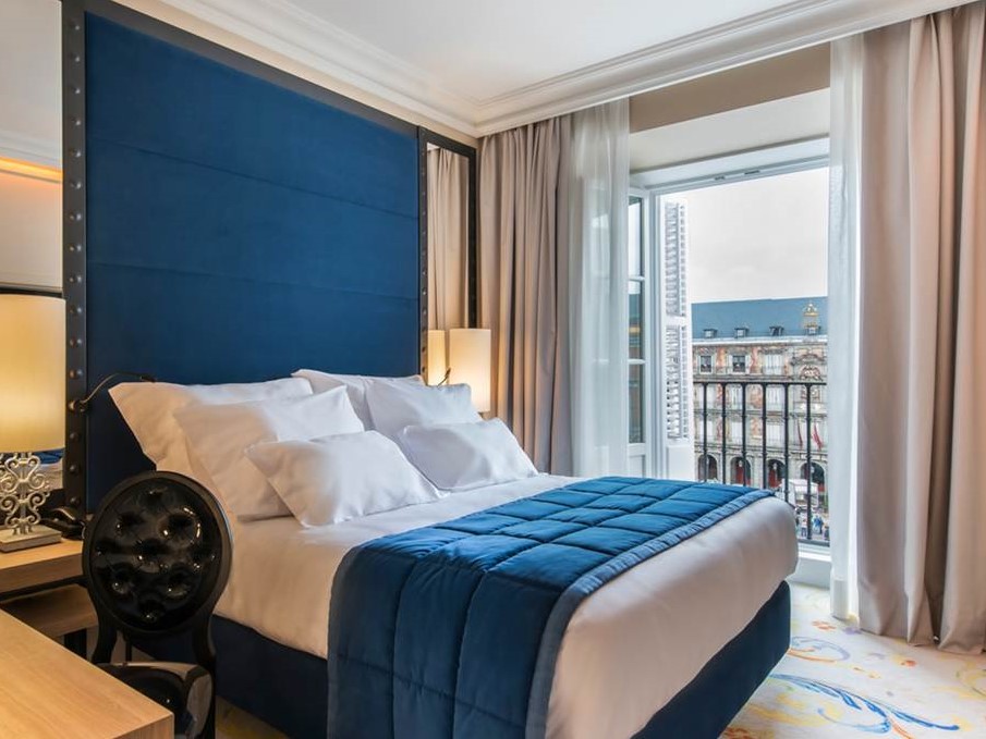 HOLASPAIN Hotel Pestana Plaza Mayor Madrid