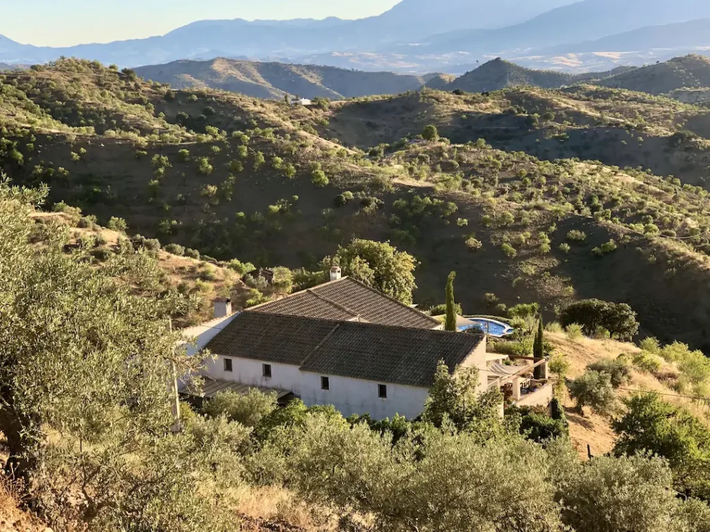 HOLASPAIN Finca las Nuevas Andalusia vakantiehuizen Holiday Homes