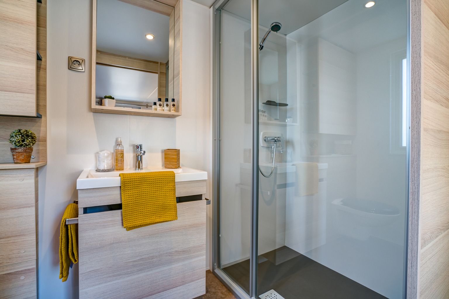 COSTA BRAVA Camping Cypsela Bungalow Key West HOLASPAIN PALS