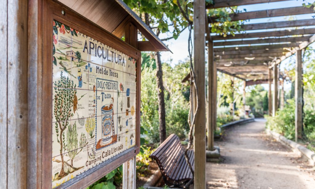 Camping Cala Llevado Costa Brava Glamping HOLASPAIN Spanje