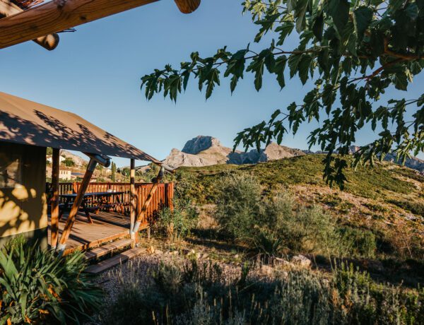 Costa Blanca vakantie appartement glamping Can Elisa HOLASPAIN