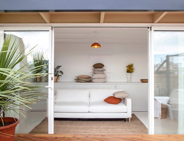 DestinationBCN Barcelona HOLASPAIN