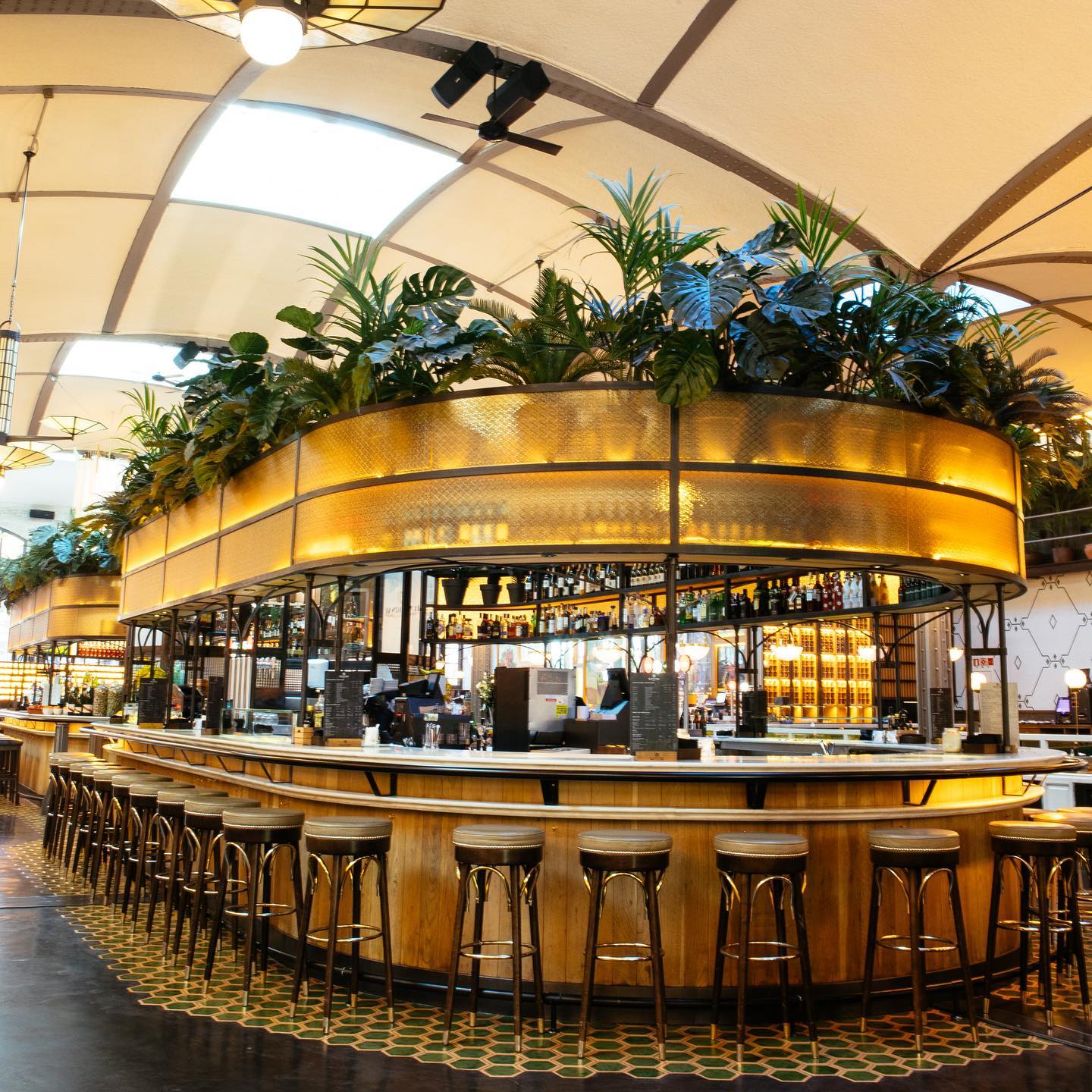 HOLASPAIN Blog Barcelonatips El Nacional BCN