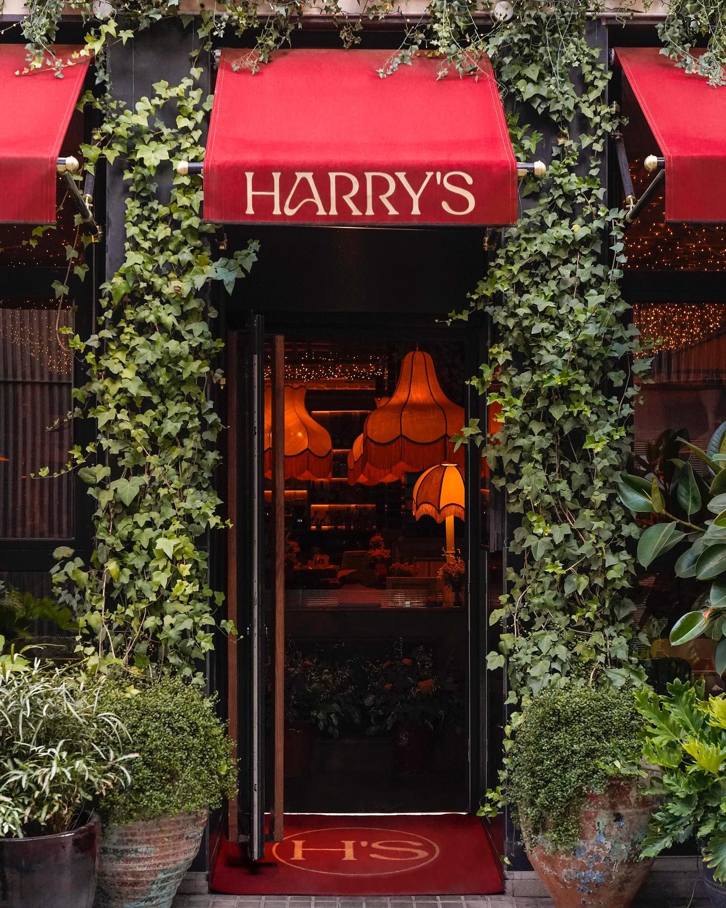 HOLASPAIN Blog Barcelonatips Harry's BCN