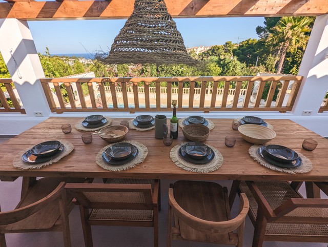 HOLASPAIN Costa Blanca vakantie The Bay Benissa