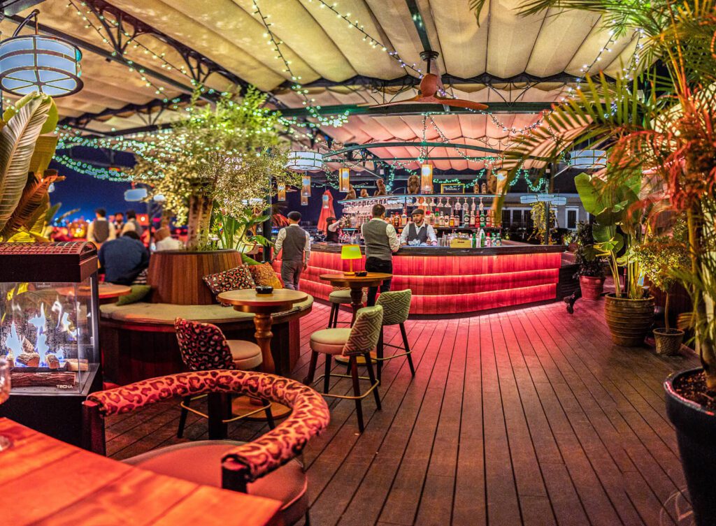 Atico Lobby BLOG Sevilla hotspots HOLASPAIN travel inpsiration