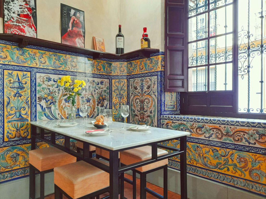 BLOG Sevilla hotspots Casa Montalvan Alfareria 21 restaurant HOLASPAIN travel inpsiration