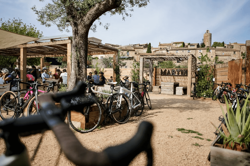 HOLASPAIN Costa Brava Pals Begur vakantie inspiratie tips Grava Pals