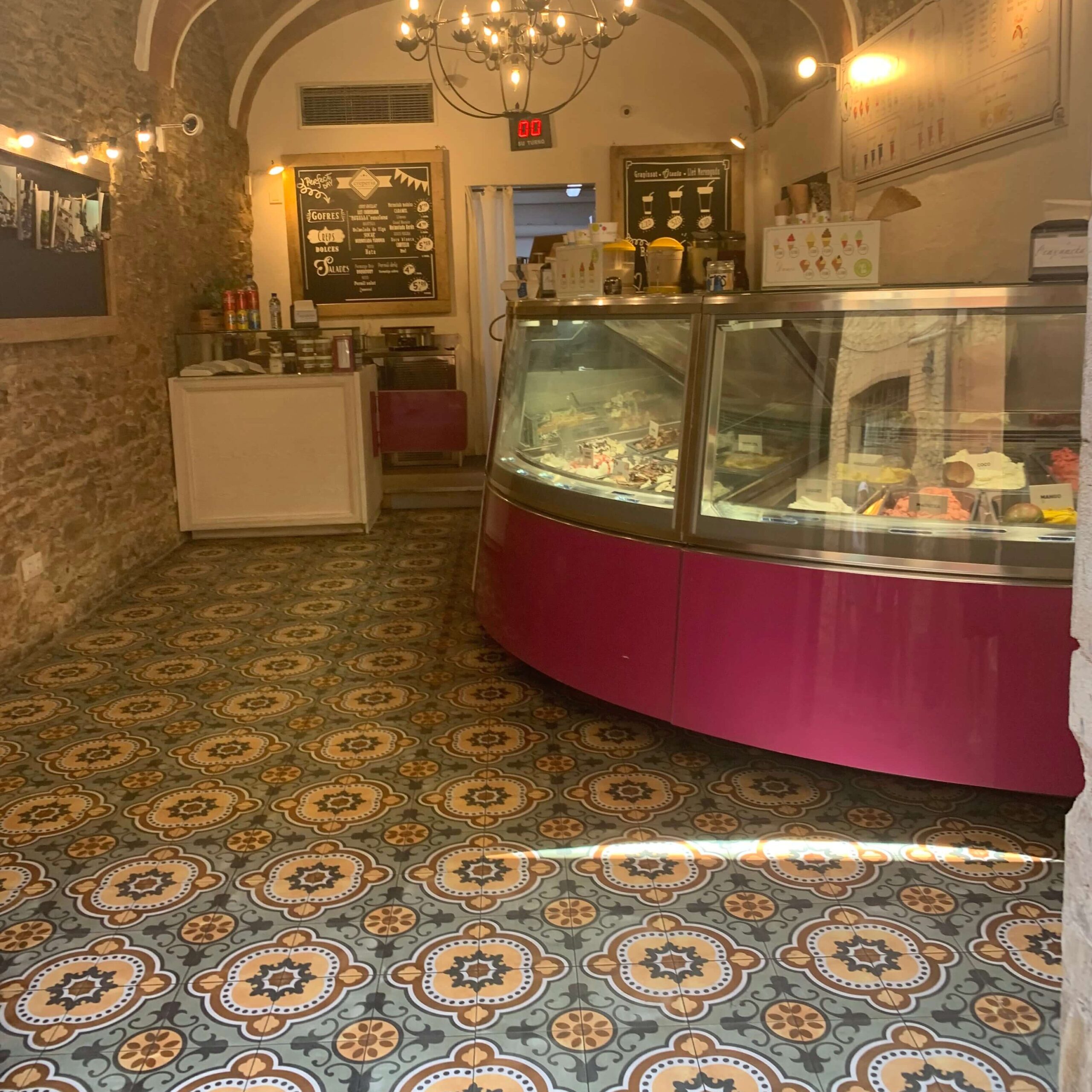 HOLASPAIN Costa Brava Pals Begur vakantie inspiratie tips