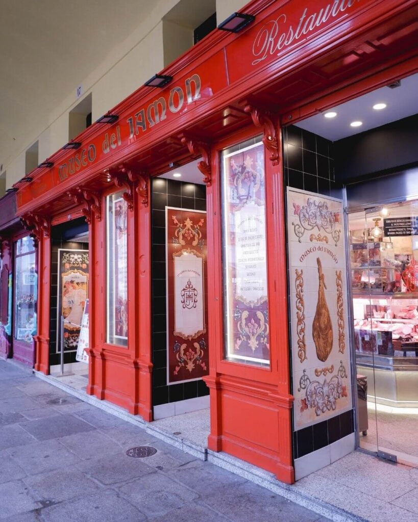 HOLASPAIN Madrid Museo del Jamon