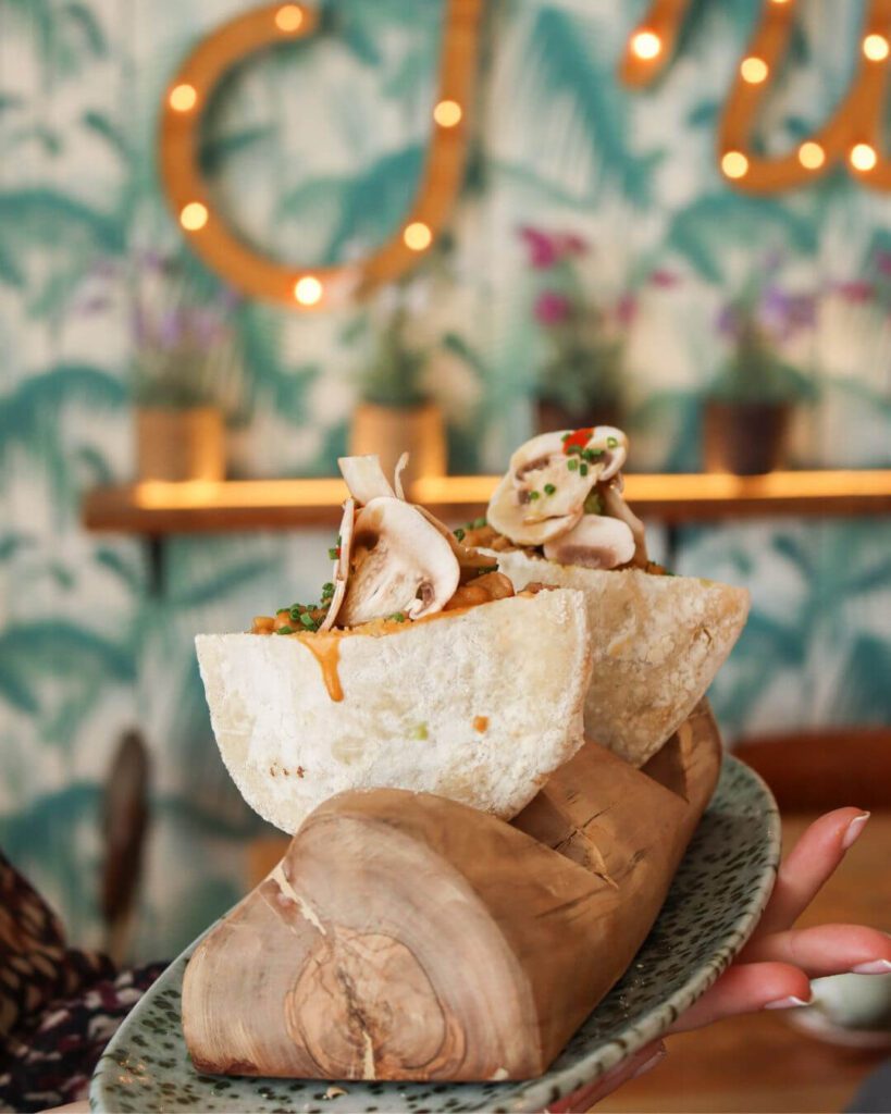 HOLASPAIN Madrid Restaurant Frida