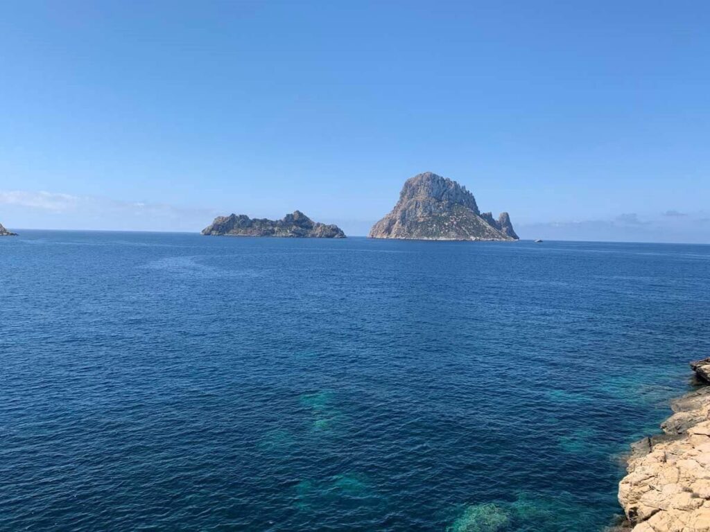 Ibiza Beaches Cala d'hort restaurant Es Boldado 