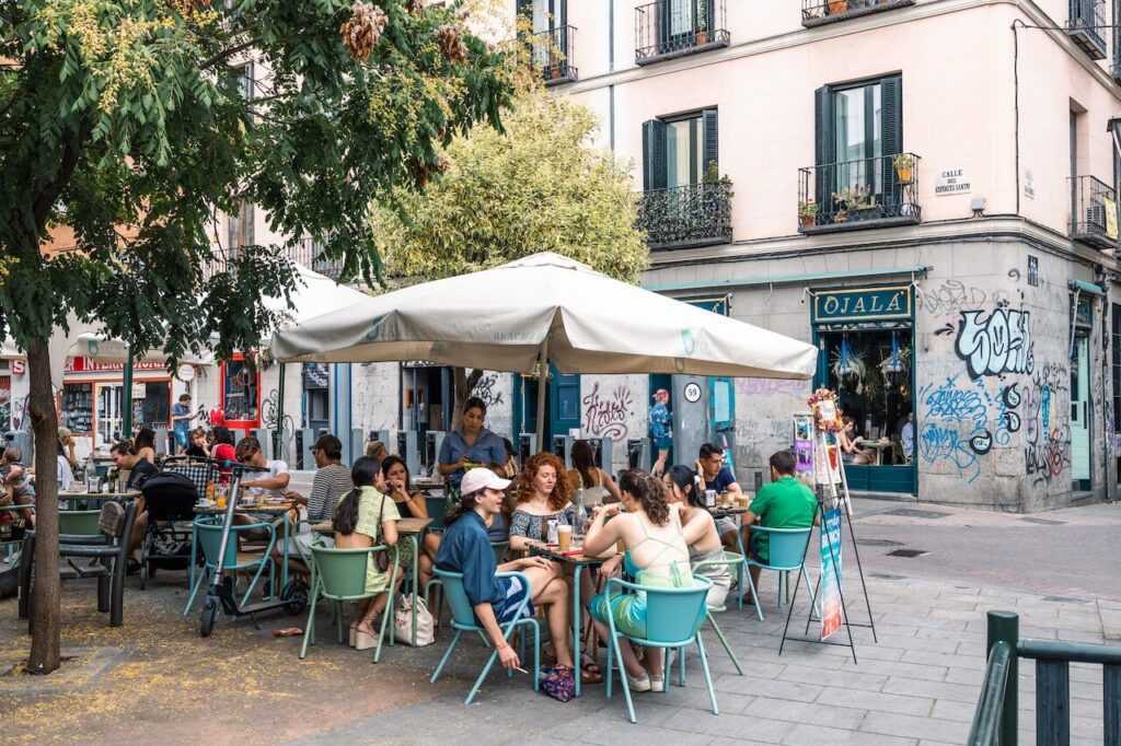 Madrid wijken Malasana Ojala restaurante