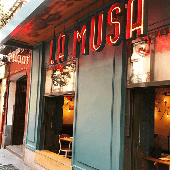 Madrid wijken Malasana La Musa bar restaurante