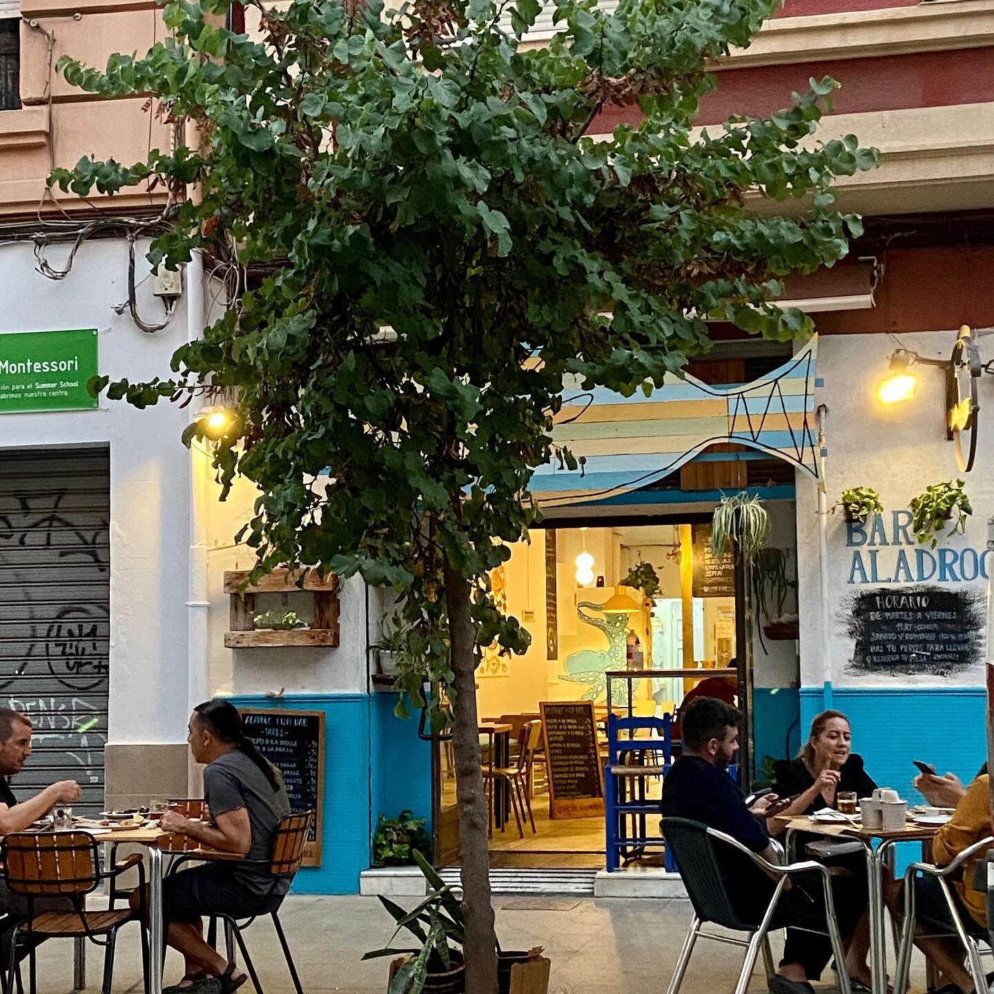 Valencia restaurants hotspots Fisch Bar Aladroc