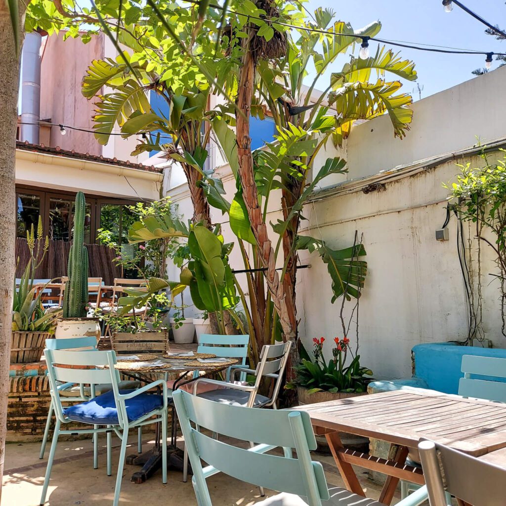 Valencia restaurants hotspots La Girafe