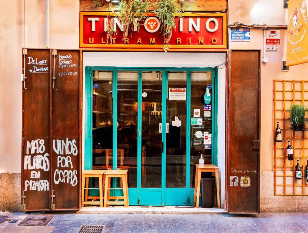 Valencia restaurants hotspots Tinto Fino Ultamarino