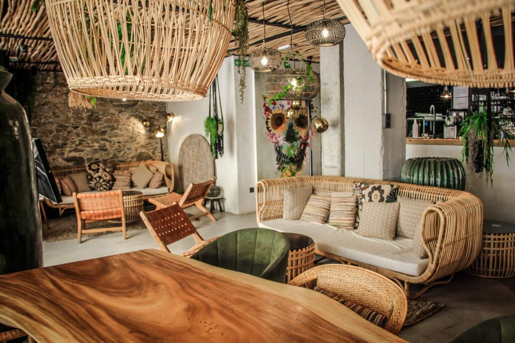 BLOG restaurant Rosa Rosas Roses hotspots Holaspain