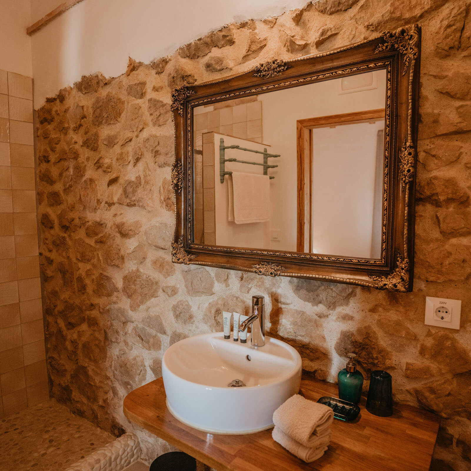 HOLASPAIN Costa Blanca Can Elisa Glamping Apartments