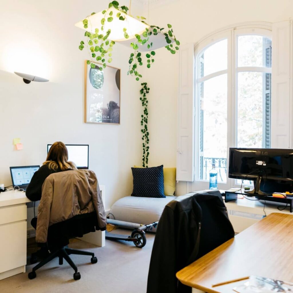 Workation Barcelona Cowork Rambla Catalunya HOLASPAIN