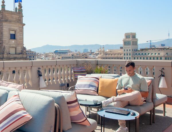 Workation Barcelona Onecowork HOLASPAIN digital nomads