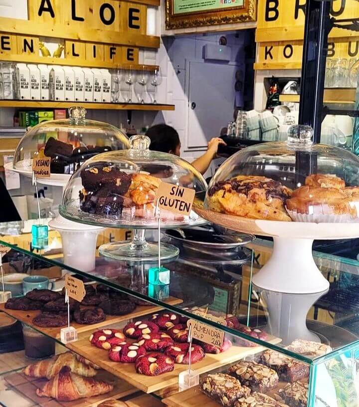 ANANAS Coffee and brunch ontbijt breakfast hotspot HOLASPAIN