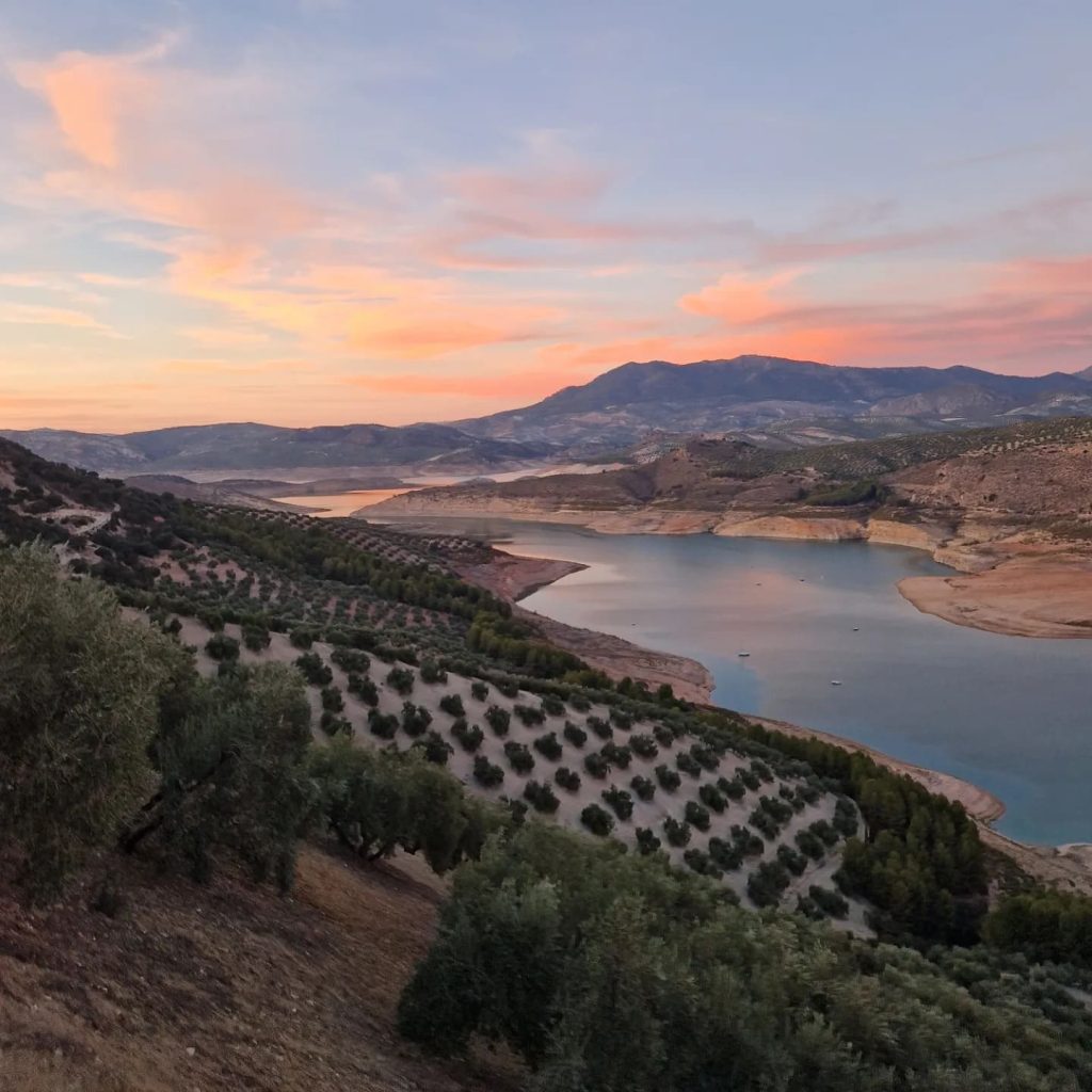 IZNAJAR Finca Tranquilidad Andalusia HOLASPAIN vakantiehuis holiday home