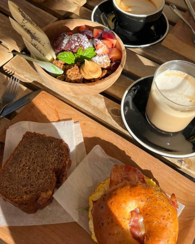 ontbijt breakfast tip JESTER coffee and juices HOLASPAIN