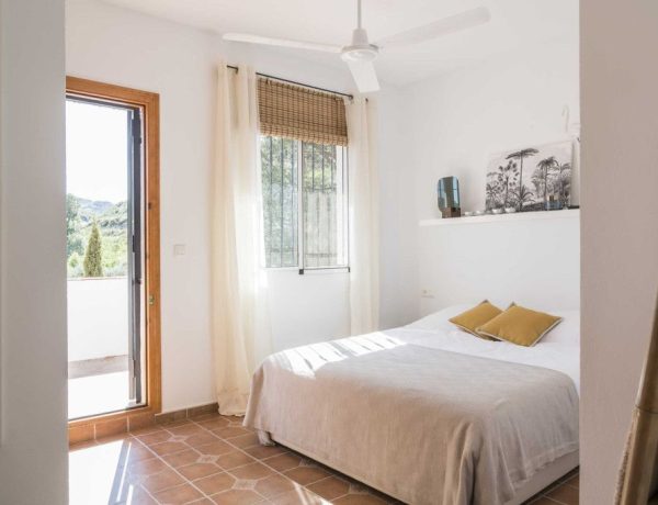 Casa Roots Holiday home vakantiehuis Competa Andalusie HOLASPAIN