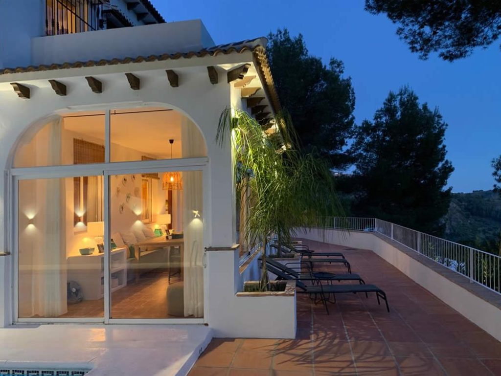 Casa Roots Holiday home vakantiehuis Competa Andalusie HOLASPAIN