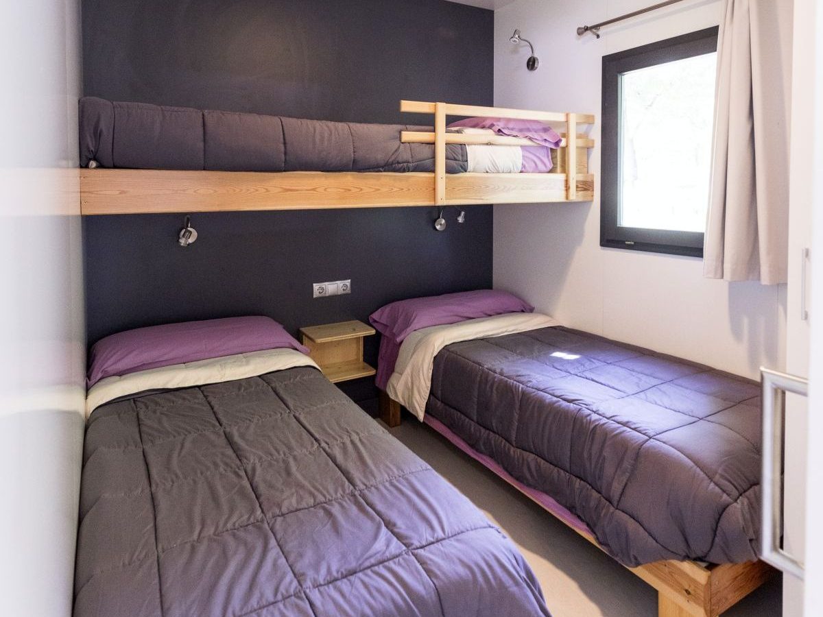 Camping Globo Rojo Costa Brava Dorada Barcelona Glamping HOLASPAIN Spanje