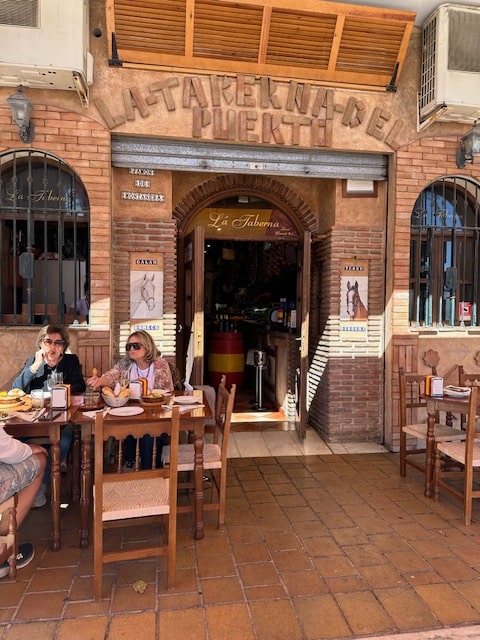 Costa del Sol inspiratietour 2024 puerto TAPAS La Taberna del Puerto makelaar