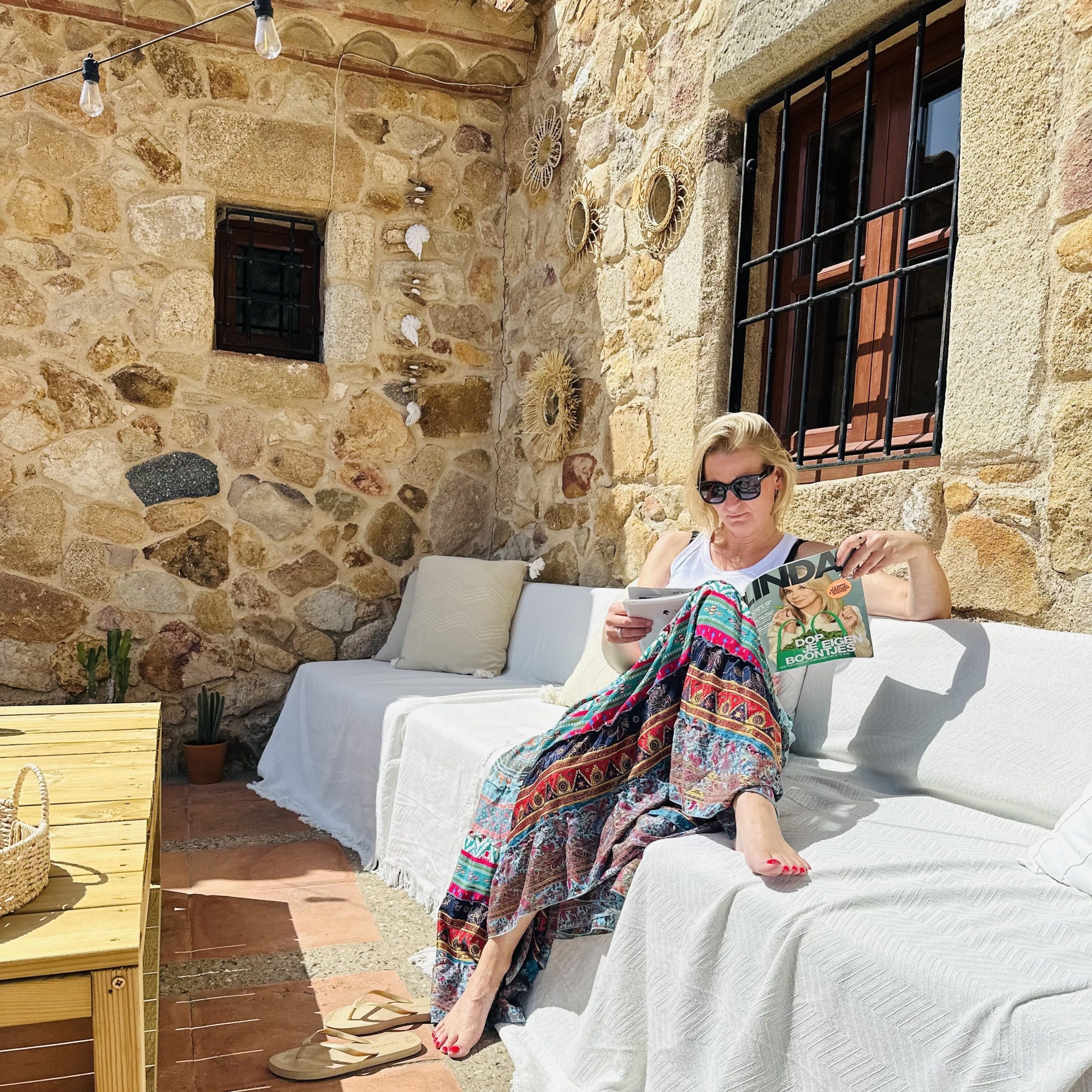 BnB Masia La Vista Brava HOLASPAIN Costa Brava lounge