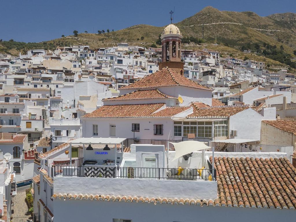 Pueblos Blancos Competa Casa Jardin Andalusia HOLASPAIN roadtrip Andalusie