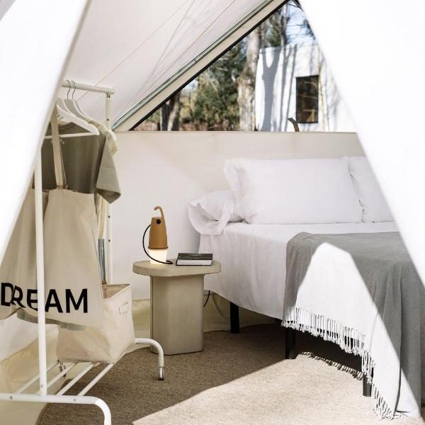 Camping wecamp Cala Montgo glamping Costa Brava l'escala HOLASPAIN spanje