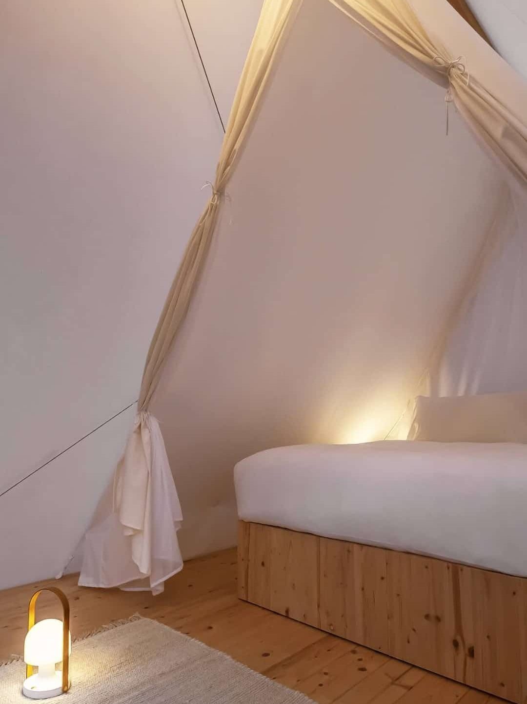 Camping wecamp Cala Montgo glamping Costa Brava l'escala HOLASPAIN spanje