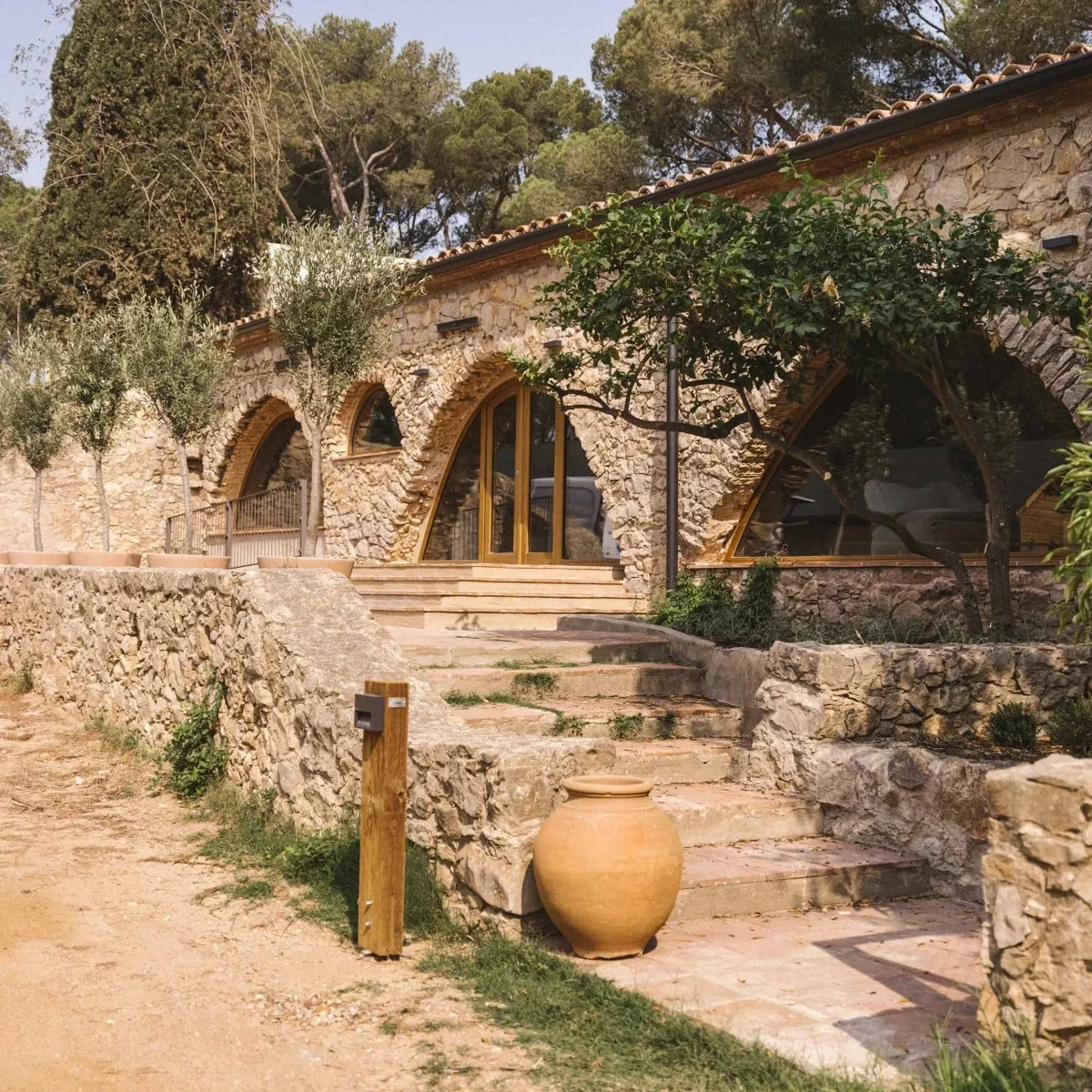 Glamping wecamp Cala Montgo L'escala Emporda Costa Brava camping HOLASPAIN