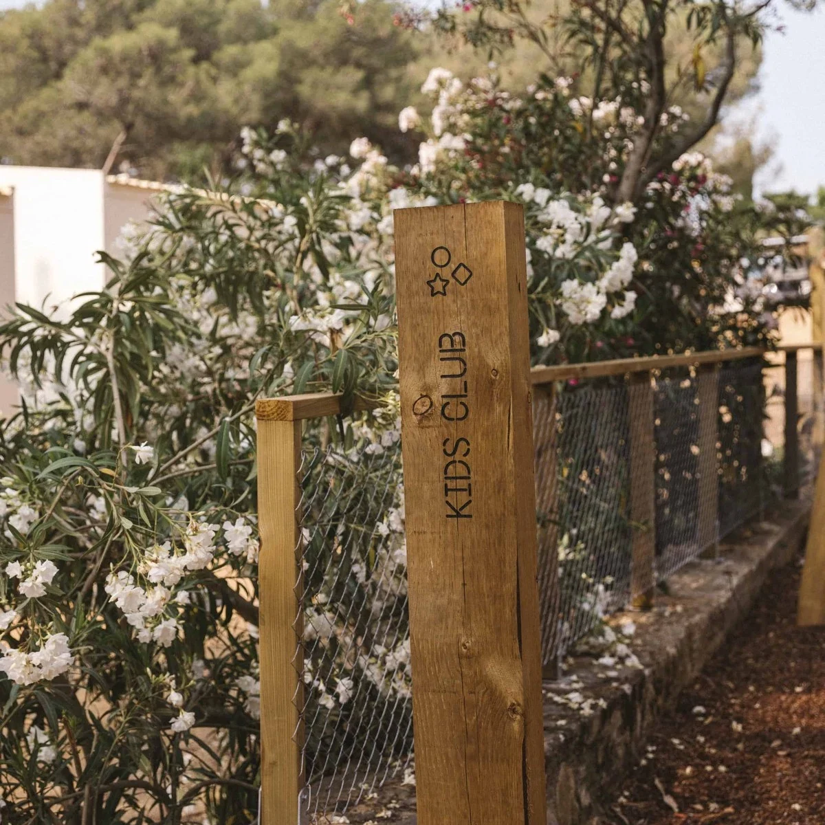 Glamping wecamp Cala Montgo L'escala Emporda Costa Brava camping HOLASPAIN