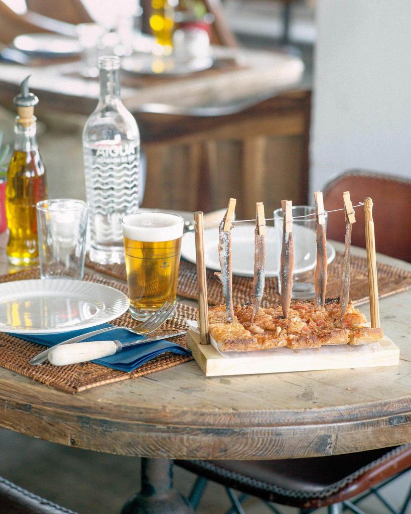 Ultramar chiringuito bar hotspots restaurants L'Escala Costa Brava HOLASPAIN Emporda