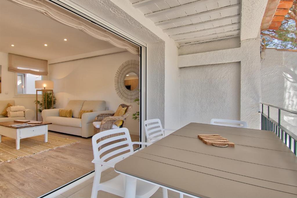 Llafranc COSTA BRAVA appartement HOLASPAIN vakantie Spanje