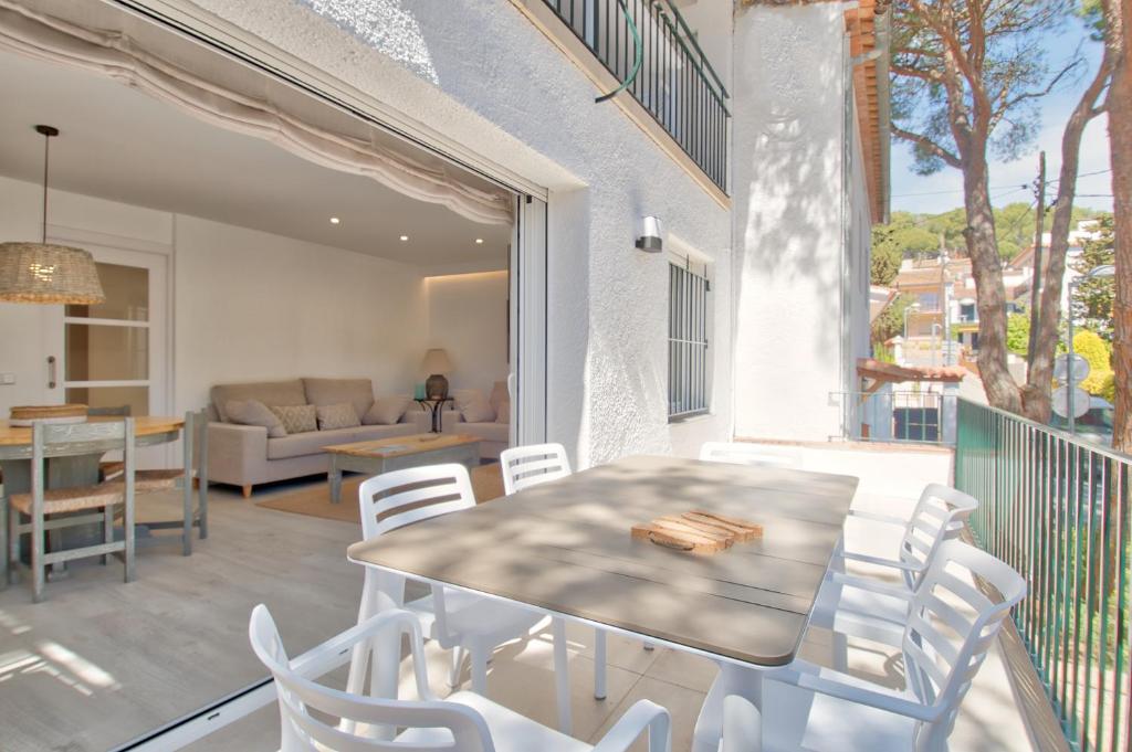 Llafranc COSTA BRAVA appartement HOLASPAIN vakantie Spanje